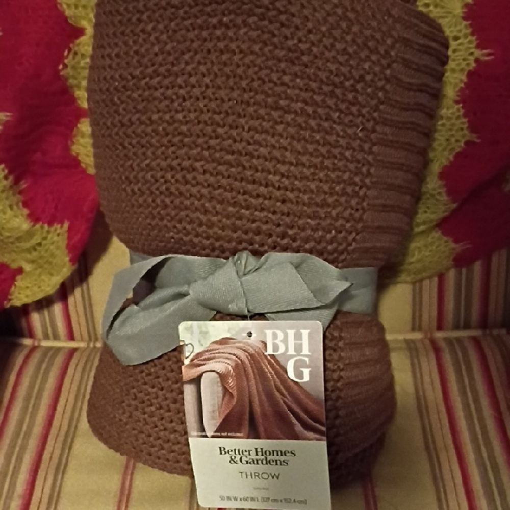 Better Homes And Gardens Solid Knit Brown Throw